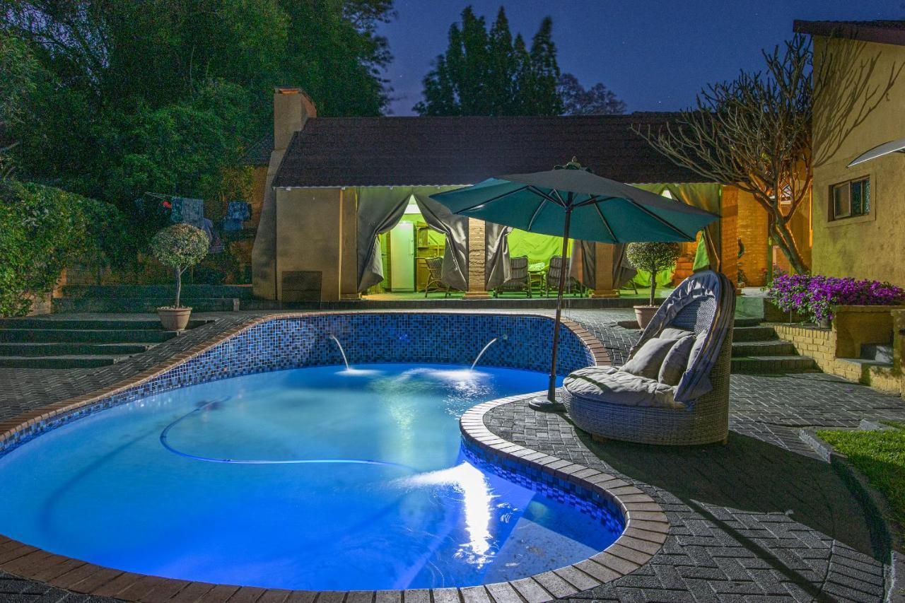 The Tuscan Garden ニューカッスル エクステリア 写真